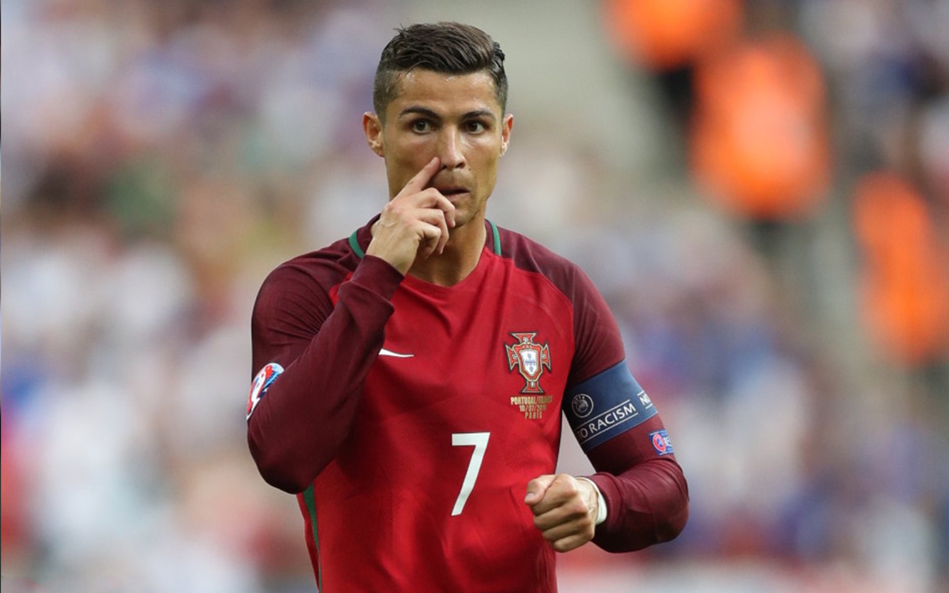 开云体育在线-战术完全压制，巨星接管比赛！拜仁教科书式胜利背后的格纳布里时刻