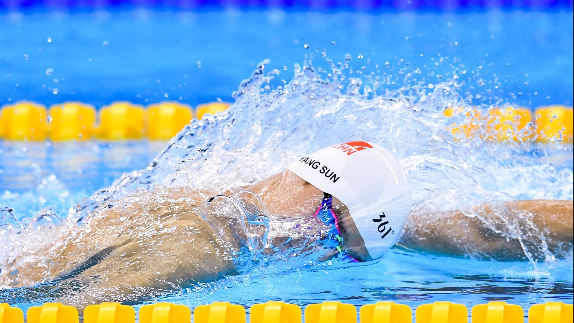 圣保罗降临洛杉矶！37岁单挑湖人防线，中距离艺术撕碎冠军底蕴